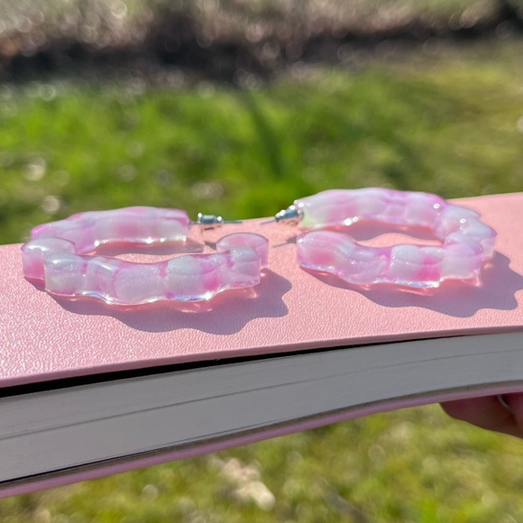 Handmade Y2K Open Hoop Earrings - Picture 6 of 16